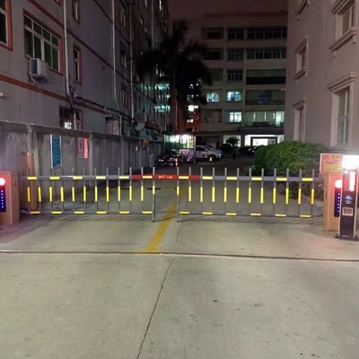 智能停車場管理系統(tǒng) 泉州南安市無人值守收費系統(tǒng)與車牌識別技術(shù)的應(yīng)用